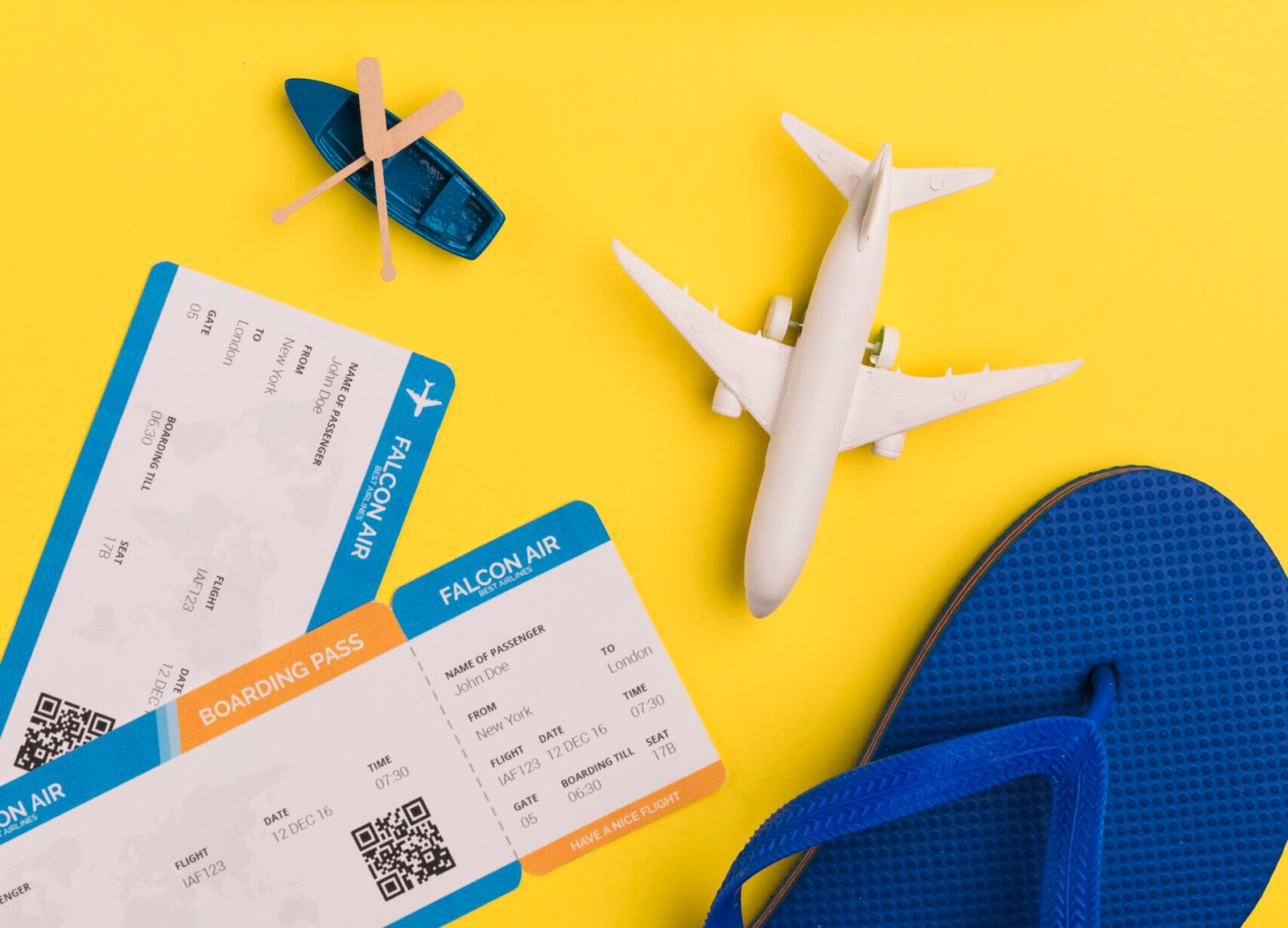 empty photo frame travel items